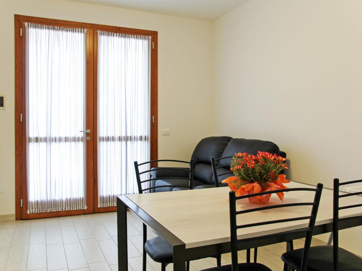 Holiday Home Malva By Interhome バーニ エクステリア 写真