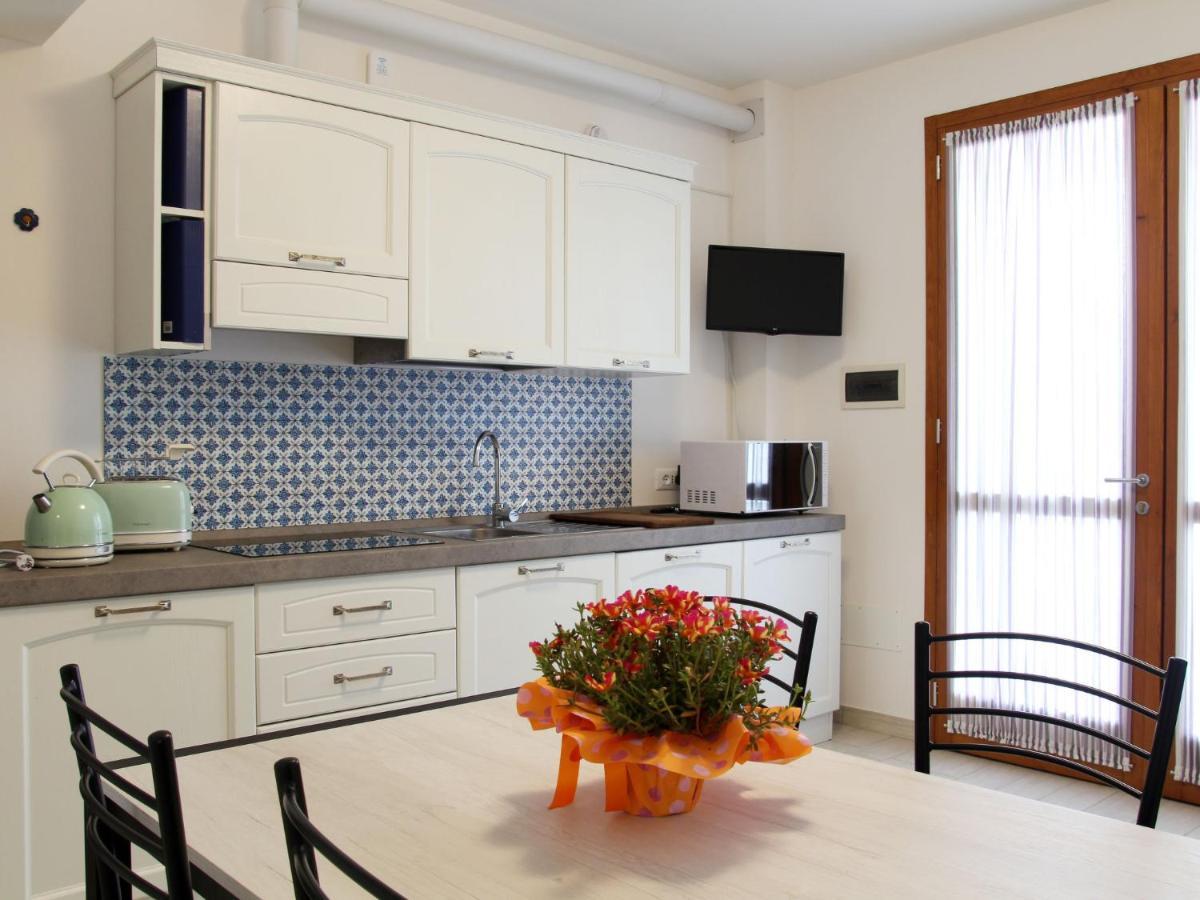 Holiday Home Malva By Interhome バーニ エクステリア 写真